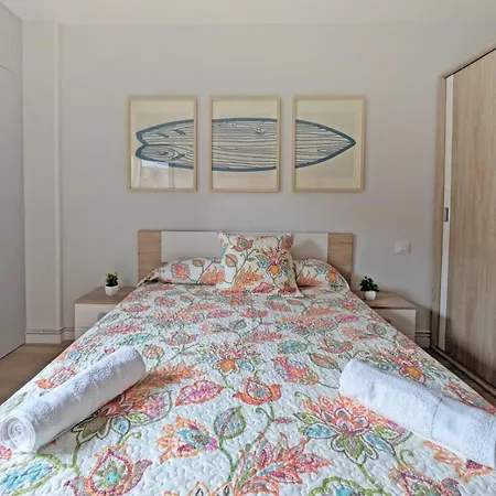 En La Playa De Somo. 公寓 *