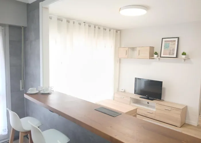 En La Playa De Somo. *