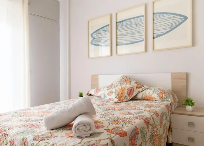 Apartment En La Playa De Somo. *